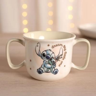MUG A DEUX ANSES POUR BEBE STITCH - WIDDOP AND CO